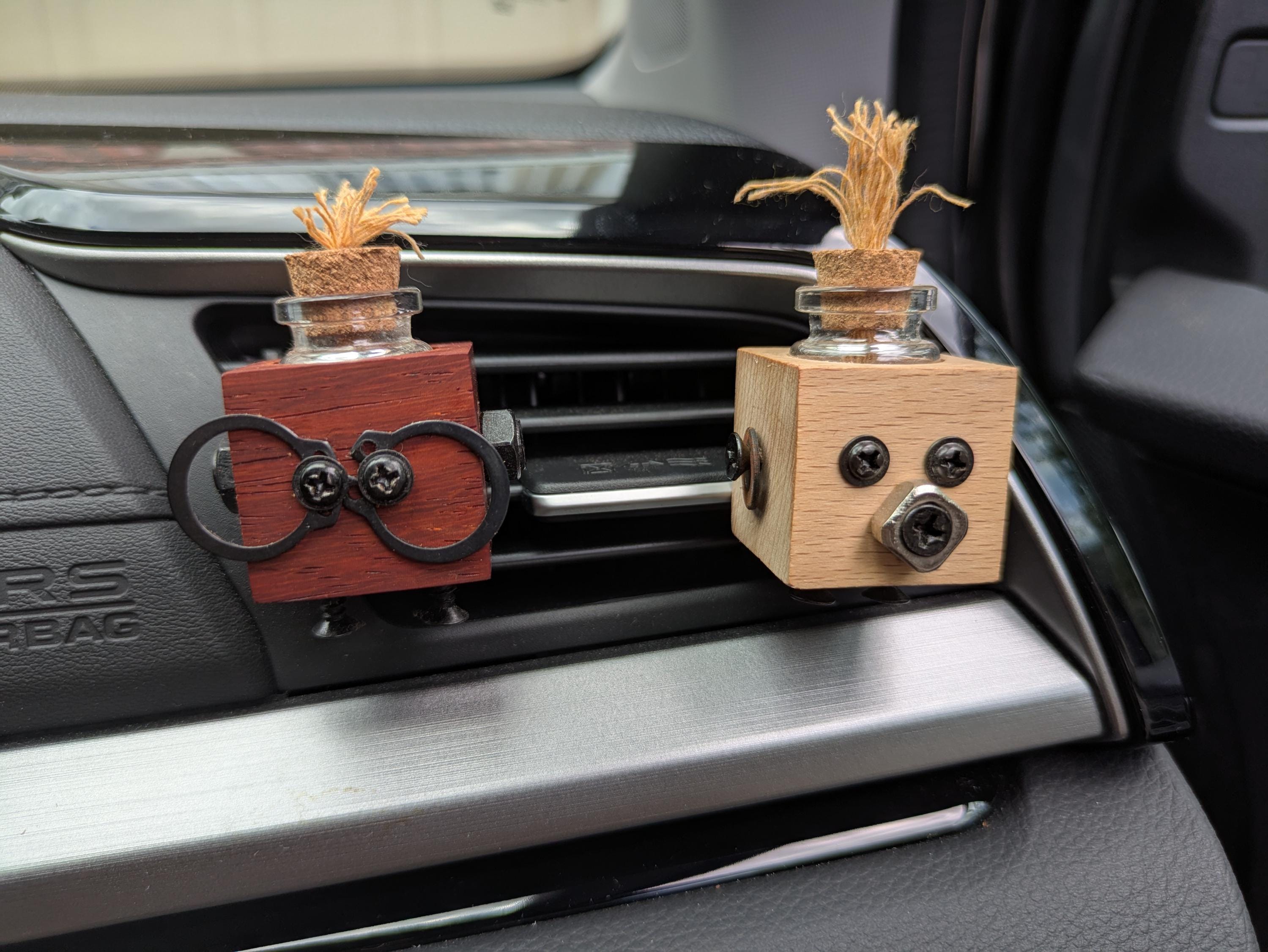 Wooden Steampunk Robot Car Essential Oils Diffuser | Car Accessory