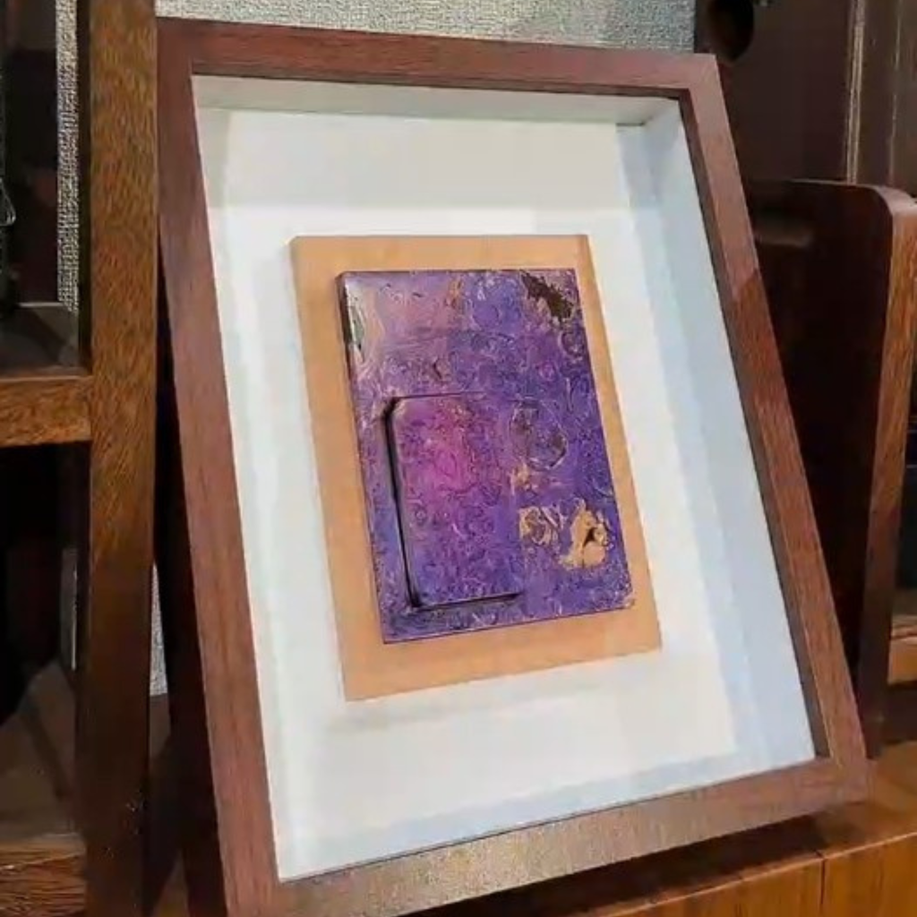 Handmade Wooden Painting With Built-in Lighter