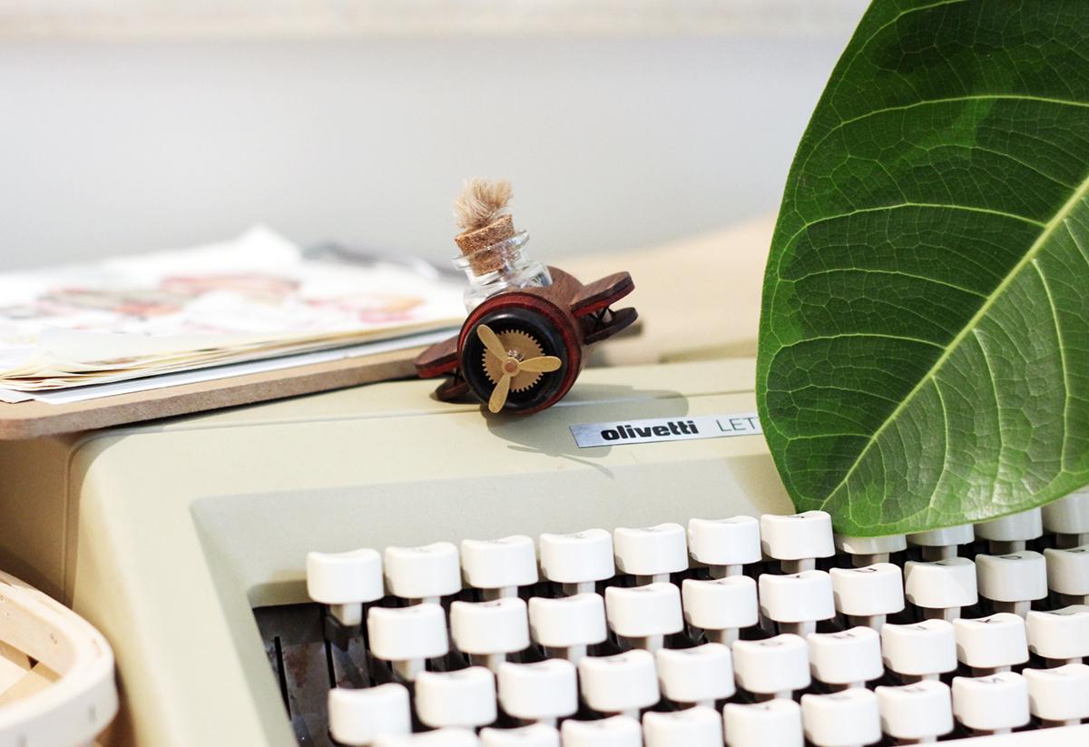 Mini Airplane Wooden Car Essential Oil Diffuser | Cute Car Accessory