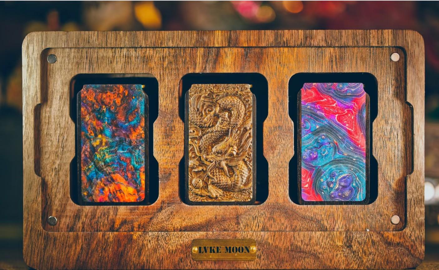 Handmade Wooden Abstract Art Style Lighter gift set