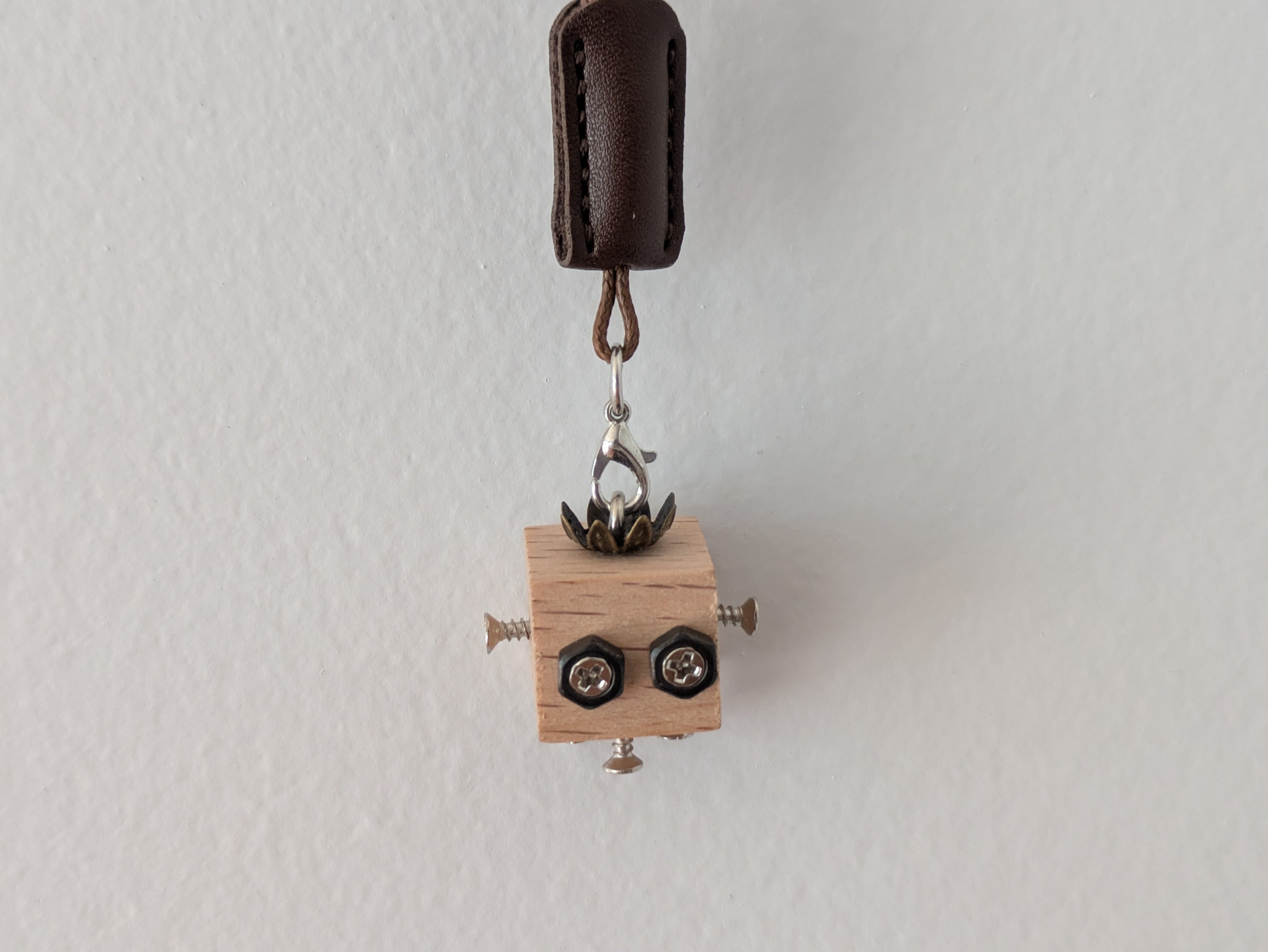 Mini Wooden Steampunk Mechanical Robot Keychain | Cute Gift For Him