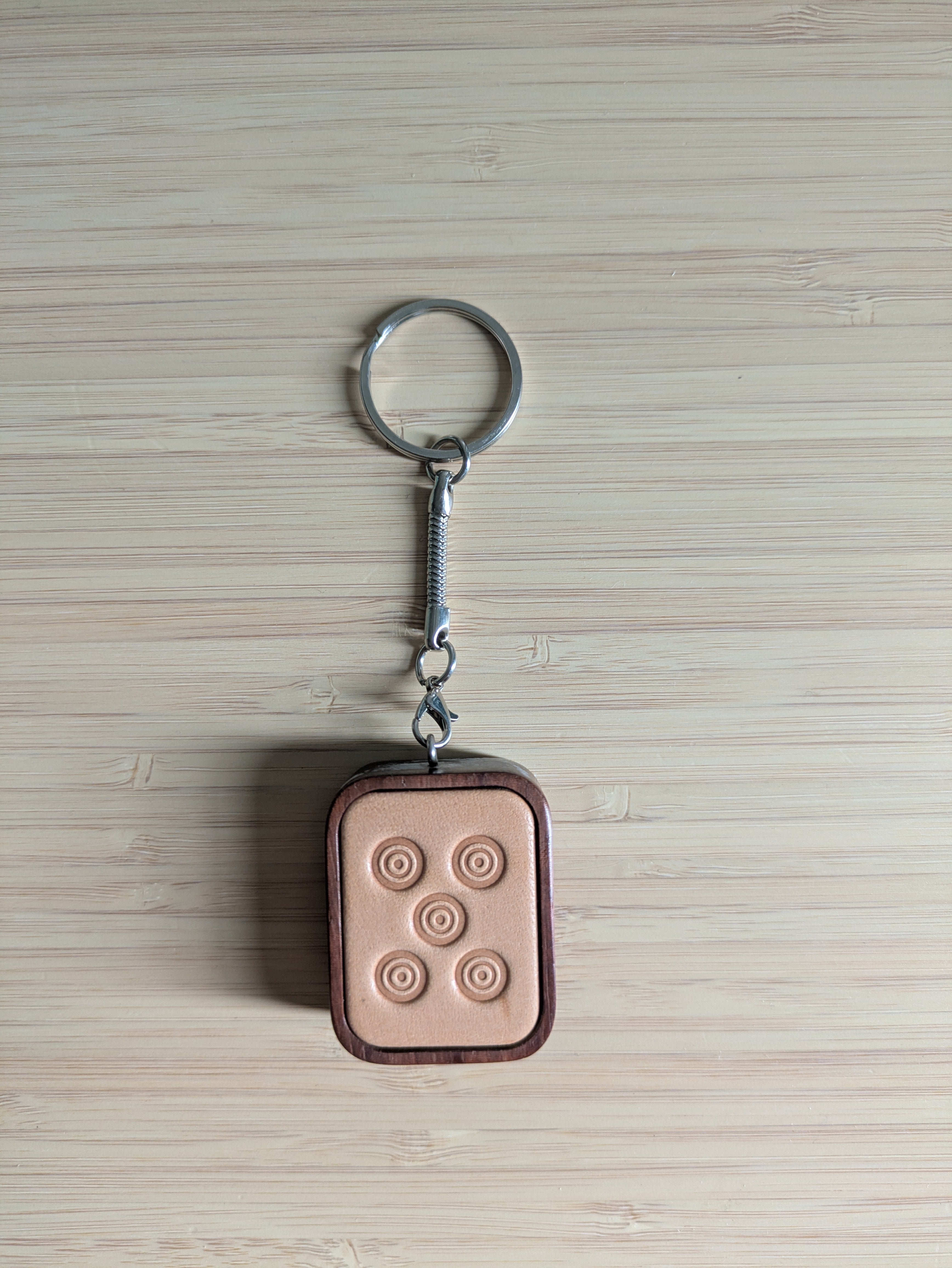 Wooden Mahjong Tile Bag Charm | Unique Wall Decor For Mahjong Lovers