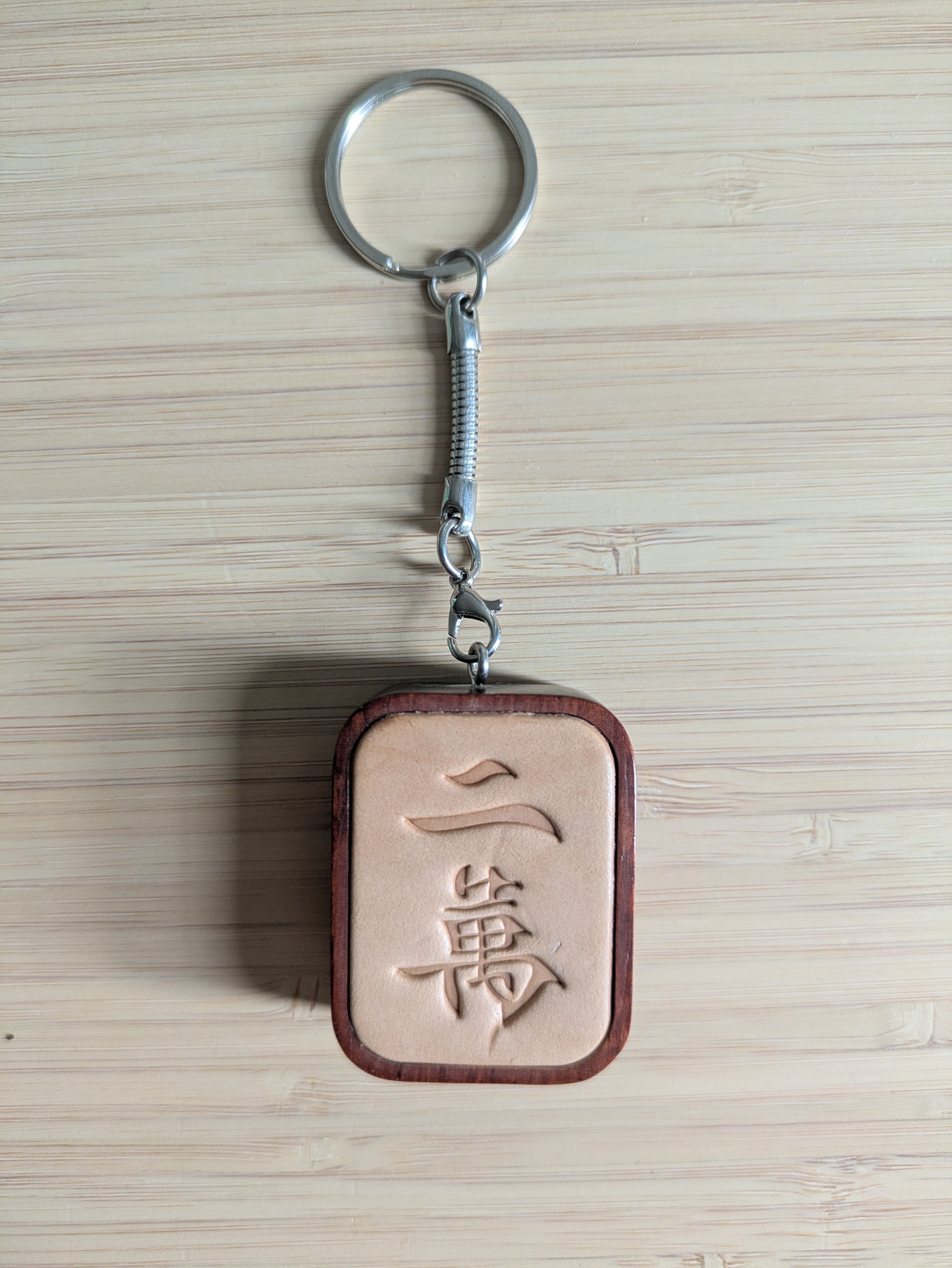 Wooden Mahjong Tile Bag Charm | Unique Wall Decor For Mahjong Lovers